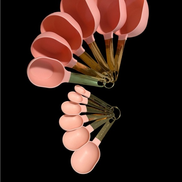 Pink and Gold Measuring Cups and Spoons Set New without tags - Picture 1 of 7